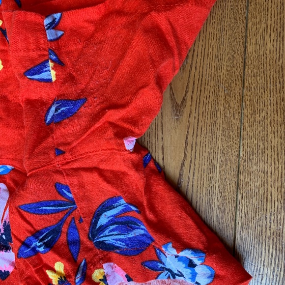 Old Navy Linen Everyday Short, Red Floral, Size 6 - Picture 6 of 6